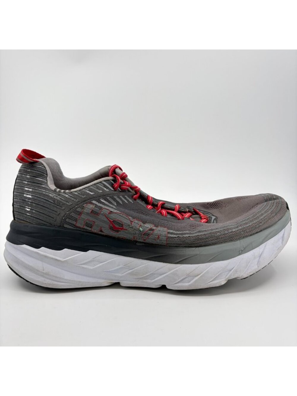Hoka One One Bondi 6 Mens Size 12 Gray Black Athletic Running Shoes Sneakers